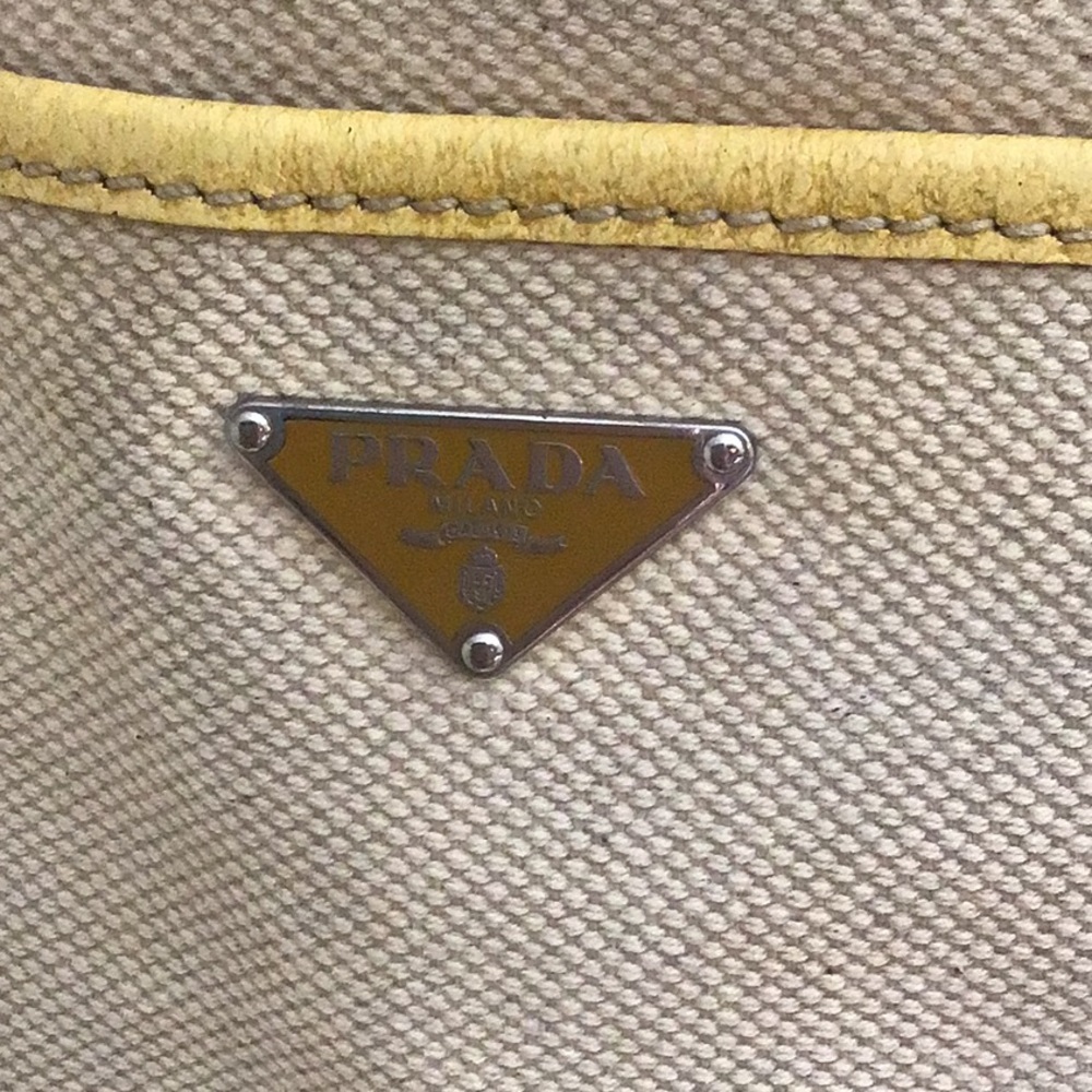 Prada authentic canvas leather - Picture 2 of 10